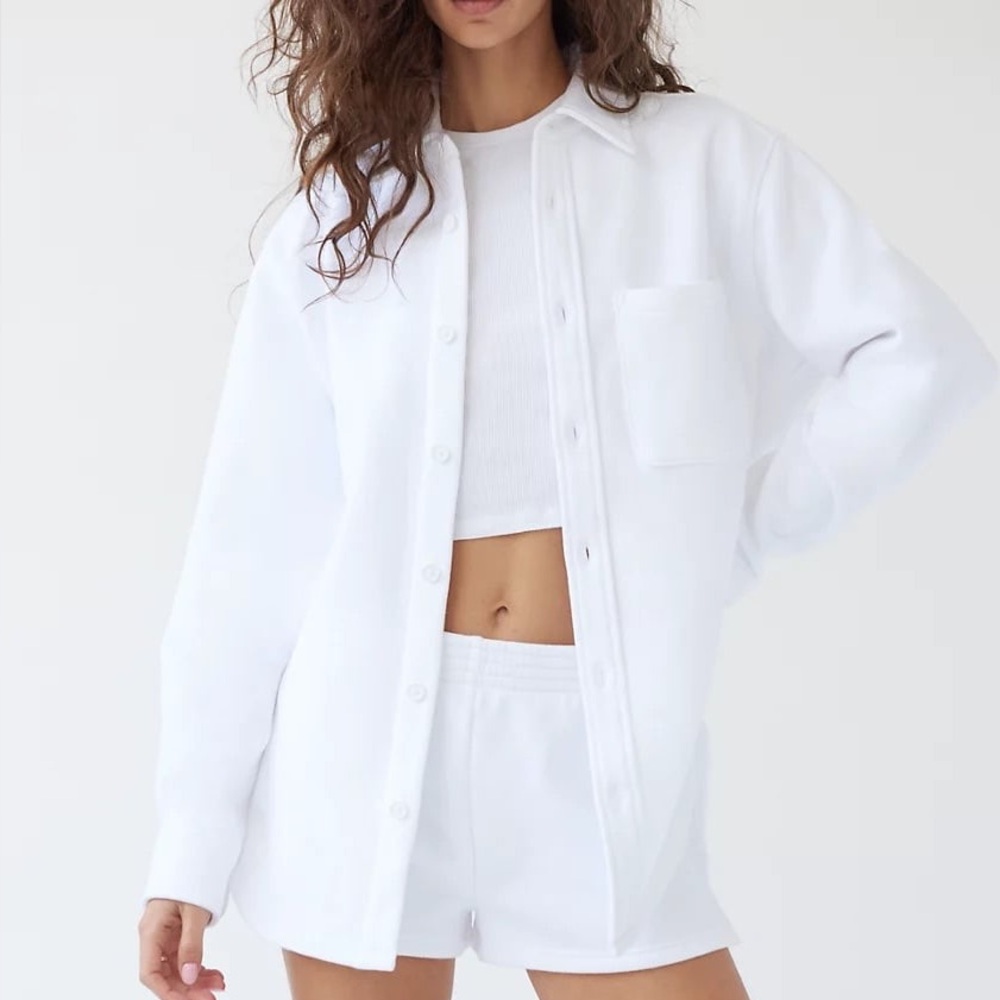 TNA Aritzia Fleece Cozy Boyfriend Shirt